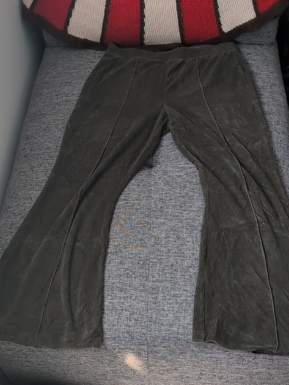 aerie Ribbed Flare Pants in Olive Green
